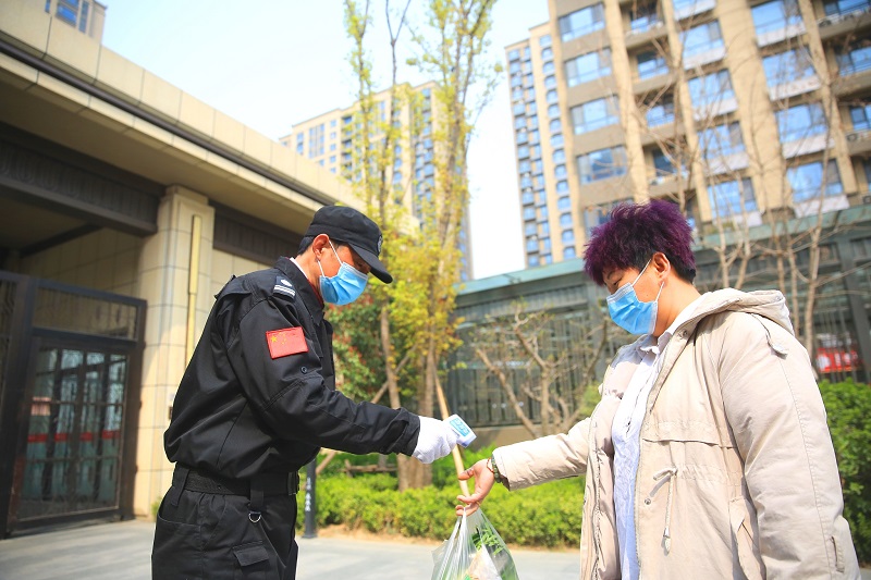 （疫情防控）“有你們‘守門’，我們業(yè)主放(2533190)-20220325101951.jpg